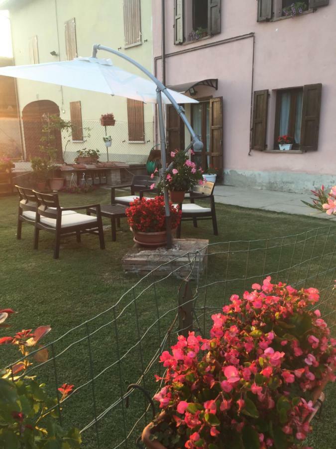 B&B Happiness In The Country Брешелло Экстерьер фото